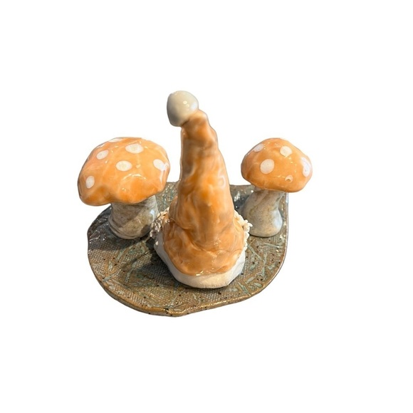 Studio Art Pottery Sculpture Magic Mushrooms Gnome Signed J McKinney - Picture 2 of 6